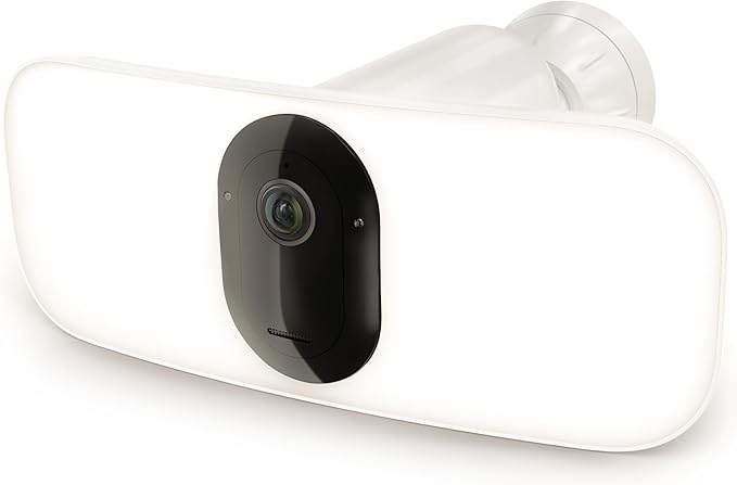 Arlo Pro 3 LED Floodlight Security Camera 2K HDR 2000-3000 Lumens | Wire-Free | Protect Driveways & Alleyways | Connects to Wi-Fi | Color Night Vision, Motion Sensor, 2-Way Audio, Rechargeable (White) Arlo