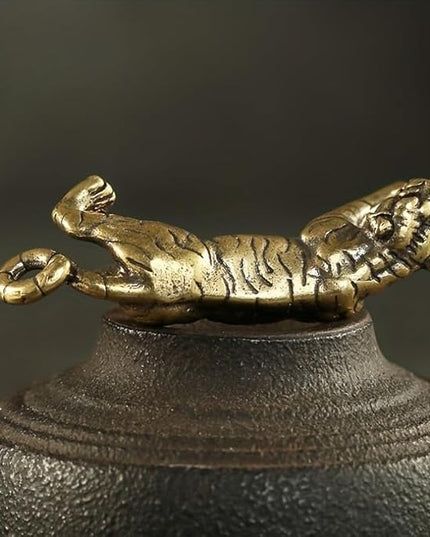 Solid Brass Little Tiger Statue - Vintage Decor Piece for Desk or Shelf for Wildlife Enthusiasts(Little Tiger) - LeafyLoom