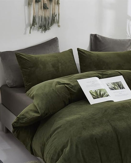 Wellboo Olive Green Velvet Comforter Sets Twin Size Fluffy Army Green Bedding Comforters Soft Women Men Solid Dark Green Flannel Quilt Modern Blackish Green Sherpa Bed Puffy Military Green Blankets - LeafyLoom