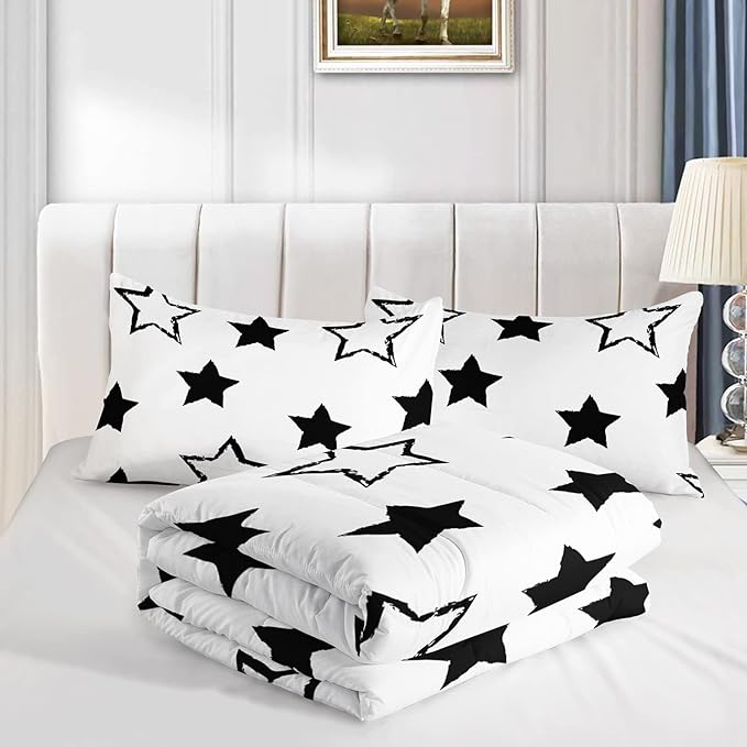 Axolotl Kids Full Bedding Comforter Set,3Pcs Super Cute Soft Black and White Stars Quilt Set Bed in A Bag with 1 Comforter 2 Pillowcases for Kids Boys Girls Teens Adults Room Decor All Season - LeafyLoom