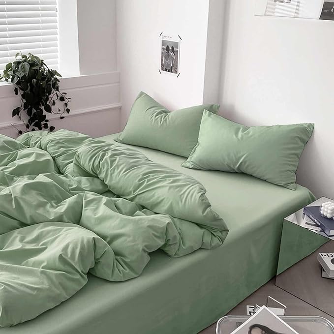 ETDIFFE - Sage Green Queen Comforter Set, 1 Comforter and 2 Pillow Shams, Soft and Cozy Microfiber with Down Alternative Fill, Lightweight and Warm All Season Bedding - LeafyLoom