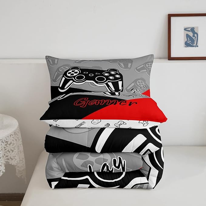 Feelyou Gamer Comforter Set for Boys Teens Gaming Bedding Set Video Game Contoller Home Decor for Kids Down Alternative Comforter King Size 3 Pieces 1 Comforter with 2 Pillowcases - LeafyLoom