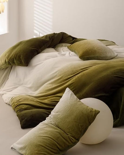 Green White Comforter Set Velvet King Gradient Olive Green Bedding Comforter Women Plain White and Army Green Gradient Soft Quilt Flannel Dark Green Comforter Warm King Bed Comforter - LeafyLoom