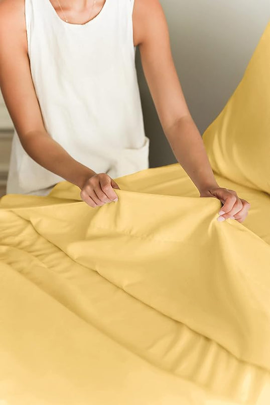 Full Size 4 Piece Sheet Set - Comfy Breathable & Cooling Sheets - Hotel Luxury Bed Sheets for Women & Men - Deep Pockets, Easy-Fit, Extra Soft & Wrinkle Free Sheets - Yellow Oeko-Tex Bed Sheet Set - LeafyLoom