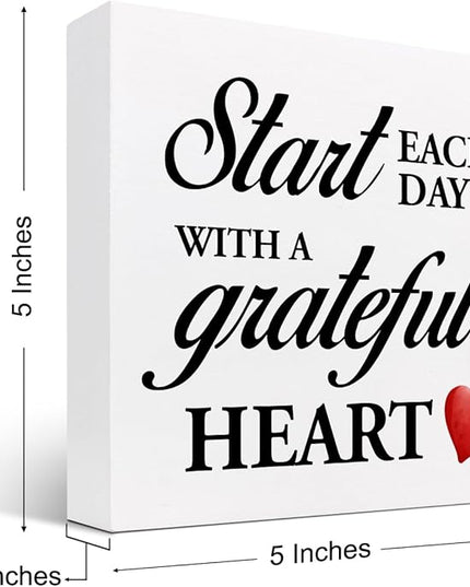 Start Each Day with a Grateful Heart Wood Block Sign Desk Decor,Grateful Table Sign Wooden Box Plaque Sign Desk Decor for Home College Office Shelf Table Decor Decorations - LeafyLoom