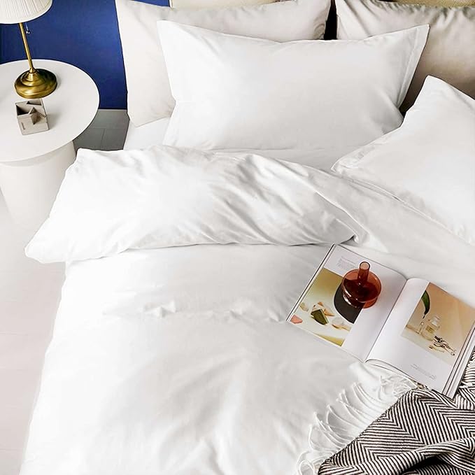 ETDIFFE White California King Comforter Set - 3 Piece Modern Bedding Set Cal King Size, Soft & Lightweight All Season Microfiber Down Alternative Bed Comforter (104x96 Inches) with 2 Pillow Shams - LeafyLoom