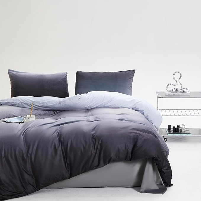 Wellboo Grey Gradient Comforter Sets King Silver Grey Velvet Bedding Comforters Modern Plain White and Dark Grey Flannel Quilts Farmhouse Abstract Art Gray Comforters Micromink Sherpa Fuzzy Plush Bed - LeafyLoom