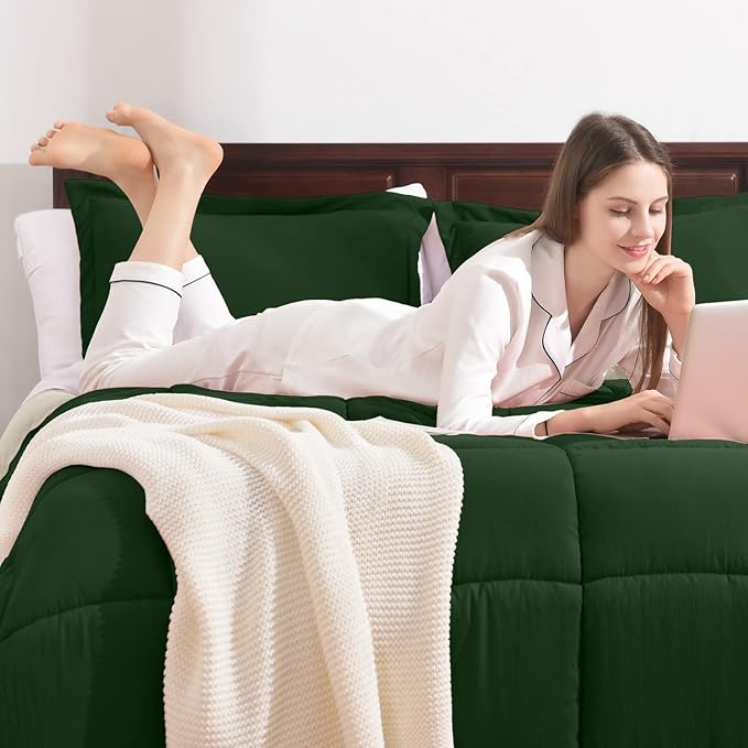 Basic Beyond Twin Comforter Set for Girls and Boys - Fluffy Twin Bed Comforter Set for All Seasons - Reversible Forest Green Comforter Set - 2 Pieces (1 Comforter + 1 Pillow Sham) - Forest Green/Ivory - LeafyLoom