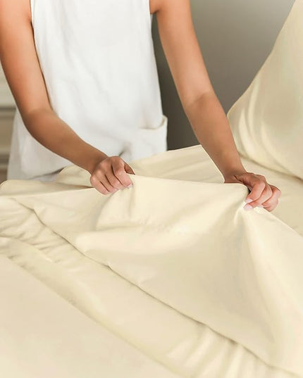 King Size 4 Piece Sheet Set - Comfy Breathable & Cooling Sheets - Hotel Luxury Bed Sheets for Women & Men - Deep Pockets, Easy-Fit, Extra Soft & Wrinkle Free Sheets - Off White Oeko-Tex Bed Sheet Set - LeafyLoom