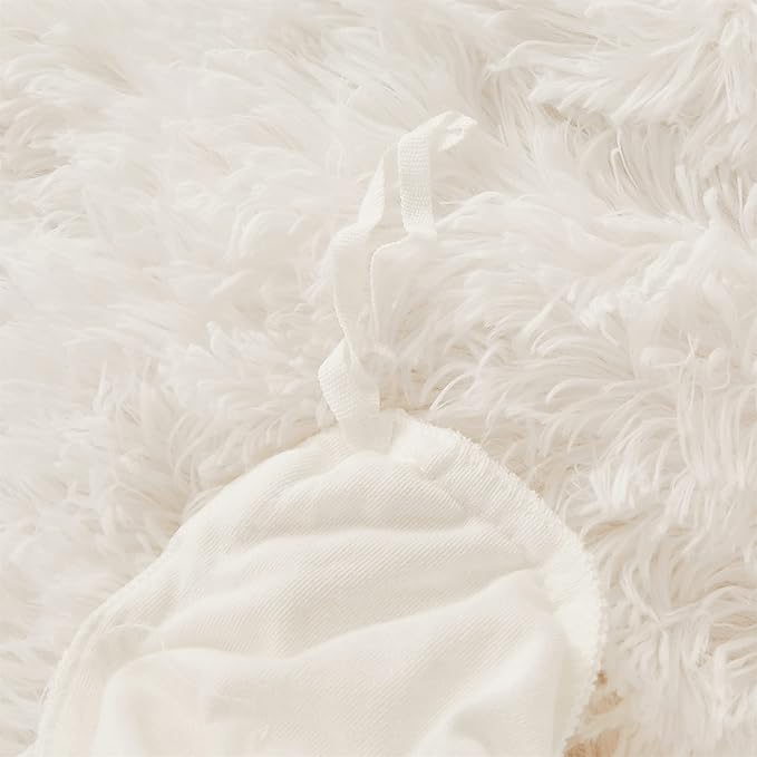 FOPPA Luxury Faux Fur Comforter Cover Set Ultra Soft Plush Bedding Sets 3 Pieces (1 Faux Fur Duvet Cover + 2 Faux Fur Pillow case) Zipper (White, Queen) - LeafyLoom