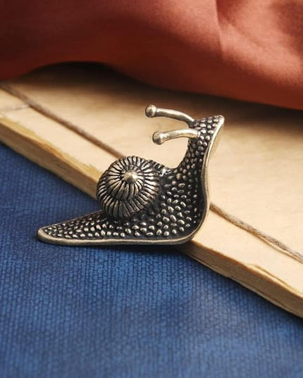 Vintage Solid Brass Small Snail Figurine - Cute Desk Decor for Collectors - Perfect Office or Home Accent(Small Snail) - LeafyLoom