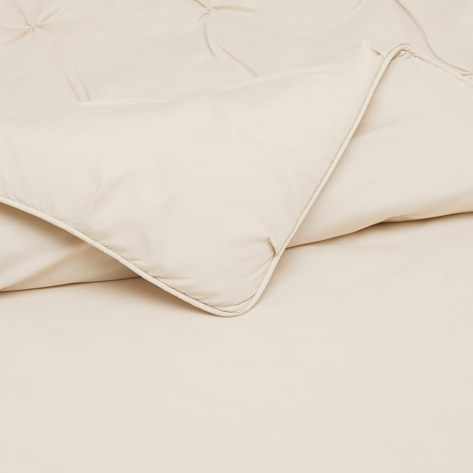 Amazon Basics All-Season Down-Alternative Comforter 3-Piece Bedding Set, Geometric, Pinch Pleat, King, Beige - LeafyLoom