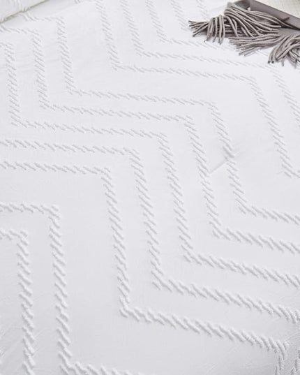 Wellboo White Tufted Jacquard Boho Comforter Set Full Size White Bedding Set Shabby Chic All Season Bed Quilt Women Men White Farmhouse Embroidery Blanket Soft Adult Broken Line Wave Geometry Bed - LeafyLoom
