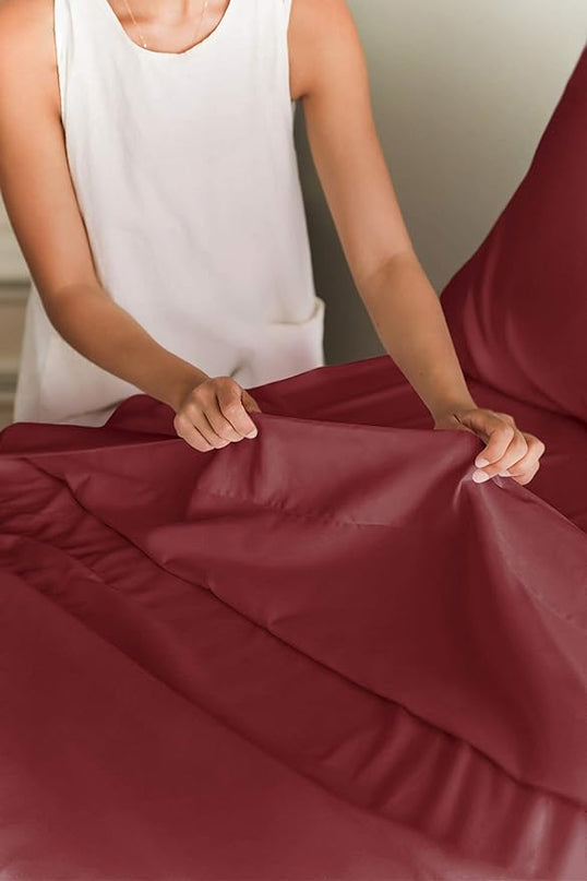 Full Size 4 Piece Sheet Set - Comfy Breathable & Cooling Sheets - Hotel Luxury Bed Sheets for Women & Men - Deep Pockets, Easy-Fit, Extra Soft & Wrinkle Free Sheets - Burgundy Oeko-Tex Bed Sheet Set - LeafyLoom