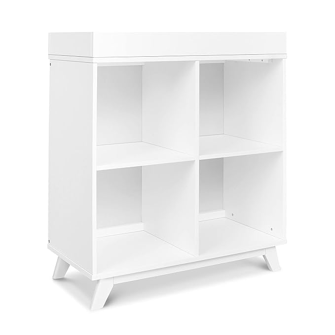 DaVinci Otto Convertible Changing Table and Cubby Bookcase in White - LeafyLoom