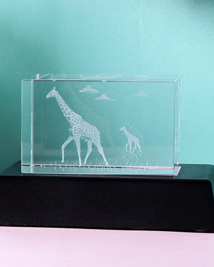 Qianwei Giraffe Gifts for Giraffe Lovers, Giraffe Decor Figurine Statue Stuff 3D Crystal Gifts Paperweight Birthday for Best Friend Kids Keepsake&Paperweight - LeafyLoom