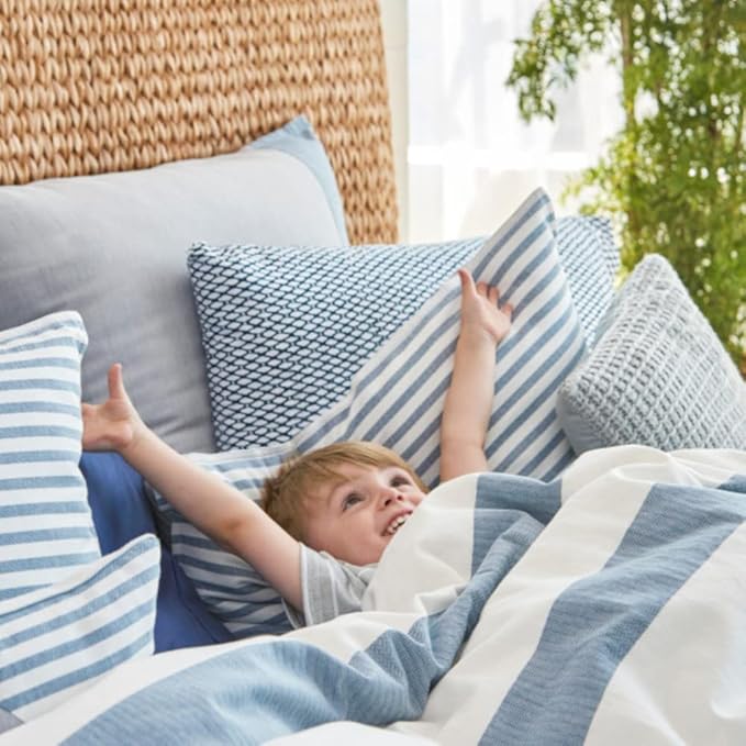 Nautica - King Size Comforter Set, Cotton Reversible Bedding with Matching Shams, Mediterranean Inspired Home Decor for All Seasons (Fairwater Blue, King) - LeafyLoom