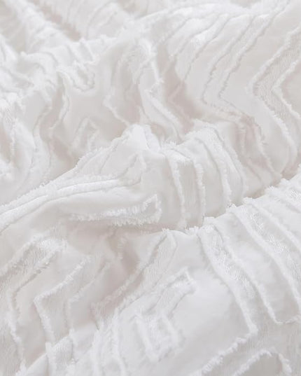 White California King Comforter Set, Tufted Boho Bedding Comforter Sets Extra Soft and Fluffy, Ideal for All Seasons 3 Pieces (1 Comforter, 2 Pillowcases) - LeafyLoom