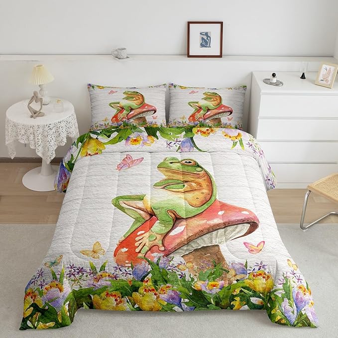 Frog Bedding Set Kids Kawaii Decor Comforter Set Frog Mushrooms Comforter Cover Set for Boys Room Decor Botanica Cute Mushroom Decor Green Red Duvet Set Full Size 3Pcs Quilt Set - LeafyLoom