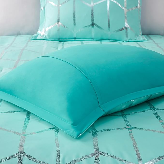 Intelligent Design Raina Twin / Twin XL Comforter Set, Soft Microfiber Comforter Set Twin, Modern Geometric Metallic Bed Set, 4 Pieces College Bedding Comforter Set with 1 Sham, 2 Toss Pillows Aqua - LeafyLoom