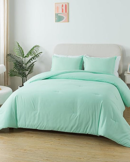 Full Size Sage Green Comforter Set, Solid Lightweight Down Alternative Soft Boho Bedding Comforter Set, Fluffy Microfiber Skin-Friendly Comforter for All Seasons with Pillowcases - LeafyLoom