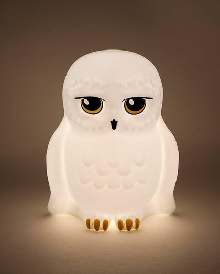 Paladone Harry Potter Hedwig Owl Night Light - Harry Potter Decor - Bedroom Night Light for Kids - LeafyLoom
