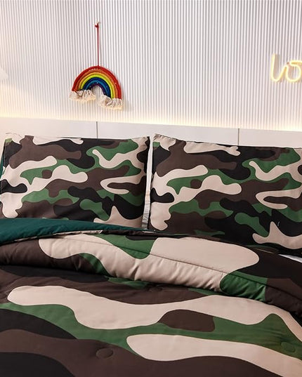 Meeting Story Camouflage Bedding Set, Green Camouflage Comforter Set, 3 PCS One Comforter and Two Pillowases, All Season Soft Bedspread for Teens Adults (Green, Full) - LeafyLoom