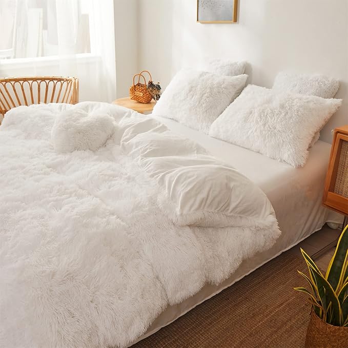 FOPPA Luxury Faux Fur Comforter Cover Set Ultra Soft Plush Bedding Sets 3 Pieces (1 Faux Fur Duvet Cover + 2 Faux Fur Pillow case) Zipper (White, Queen) - LeafyLoom