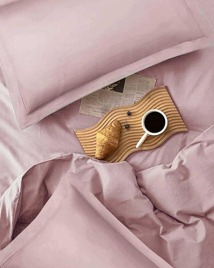 ETDIFFE Greyish Pink Comforter Set King Size, 3 Piece Aesthetic Modern Bedding Set - Soft & Lightweight All Season Microfiber Down Alternative Bed Comforter with 2 Pillow Shams for Women Girls - LeafyLoom
