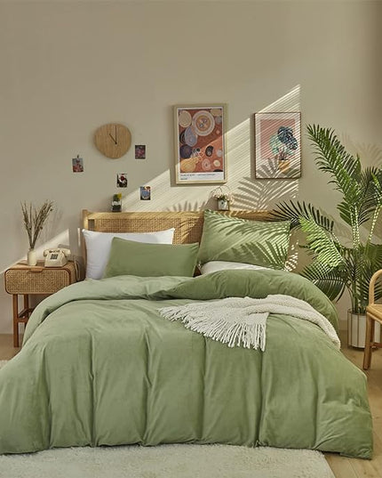 Wellboo Sage Green Velvet Comforter Sets King Light Green Fluffy Bedding Solid Color Green Flannel Quilt Women Men Grass Green Comforters Micromink Sherpa Fuzzy Warm Bed Luxury Sage Dorm Plush Bedding - LeafyLoom