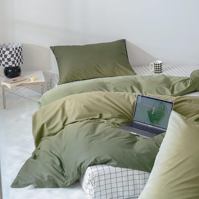 Gradient Green Comforter Set Ombre White Green Bedding Set Twin Women Aesthetic Comforter 3 PCs Green Color Bed Comforter Set Twin Gradient White and Green Comforter Set Twin - LeafyLoom