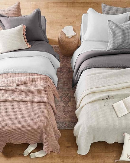 ETDIFFE White Comforter Set Twin/Twin XL Size, 2pc Aesthetic Modern Bedding Set - Soft & Lightweight All Season Extra Long Microfiber Down Alternative Bed Comforter with 1 Pillow Sham - LeafyLoom