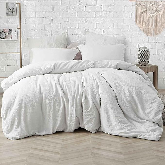 ETDIFFE White Full Size Comforter, 3 Piece Aesthetic Modern Bedding Set - Soft & Lightweight All Season Microfiber Down Alternative Bed Comforter with 2 Pillow Shams for Women Men - LeafyLoom