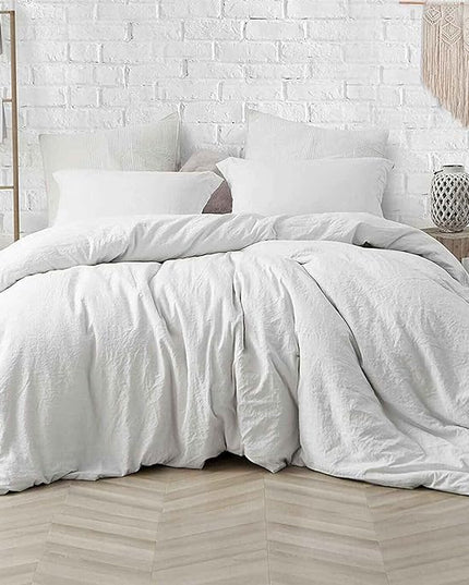 ETDIFFE White Comforter Set Queen Size, 3 Piece Aesthetic Modern Bedding Set - Soft & Lightweight All Season Microfiber Down Alternative Bed Comforter with 2 Pillow Shams for Women Men - LeafyLoom