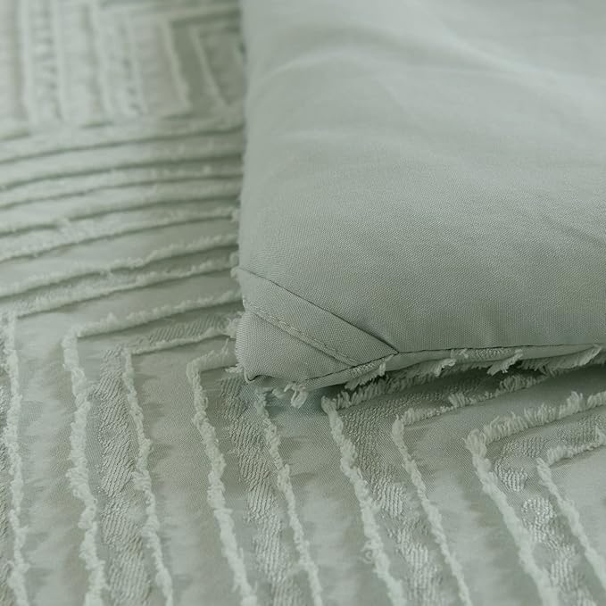 California King Comforter Set Sage Green, Shabby Chic Tufted Design Cal Bed Comforter Fluffy for All Seasons 3PCS (1 Comforter 104"x96", 2 Pillowcases 20X36) - LeafyLoom