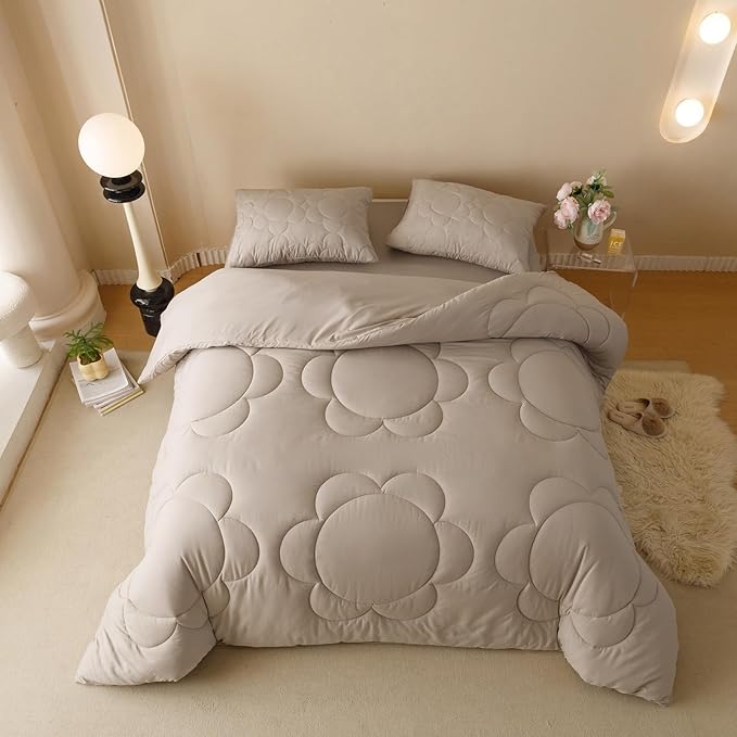 Khaki Flower Comforter King Light Champagne Sunflower Print Bed King Comforter 3 PCs Light Champagne Floral Comforter for Women Girls Bedroom Decor All Season Hotel Quality Comforter Set - LeafyLoom