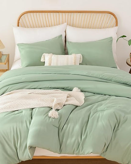 ROSGONIA Queen Comforter Set Sage Green, 3pcs Bedding Sets Queen (1 Boho Sage Comforter& 2 Pillowcases), All Season Lightweight Blanket Quilt - LeafyLoom