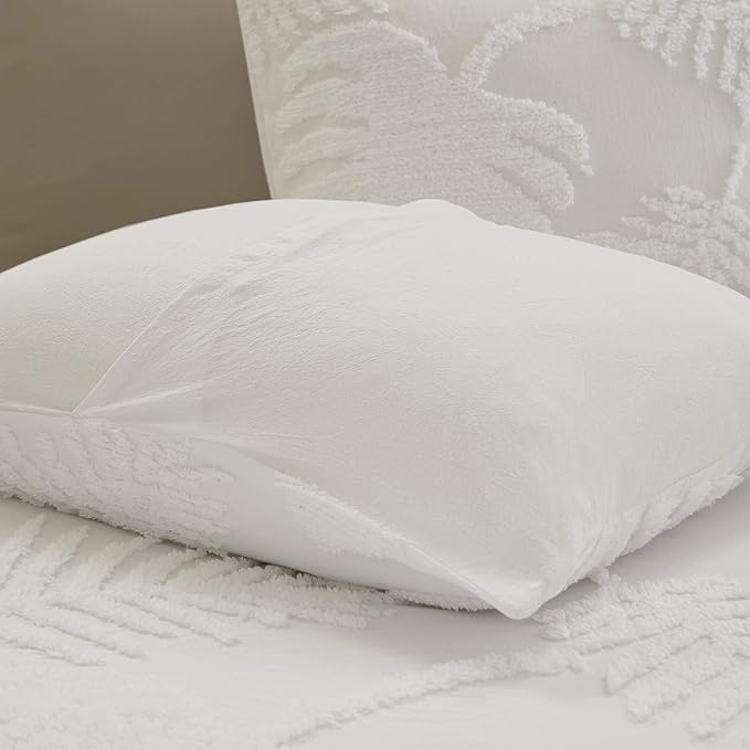 Madison Park Tufted Chenille Cotton Comforter, All Season Bedding Set, Matching Shams, Bahari, Coastal Palm Leaf Off White King/Cal King(104"x92") 3 Piece - LeafyLoom