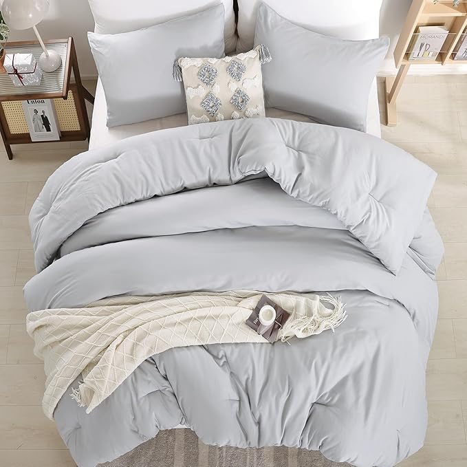 Light Grey Comforter Set King Size - 3 Pieces Lightweight Grey Solid Bedding Set - All Season Fluffy Microfiber Bed Set (1 Comforter, 2 Pillowcases) - LeafyLoom