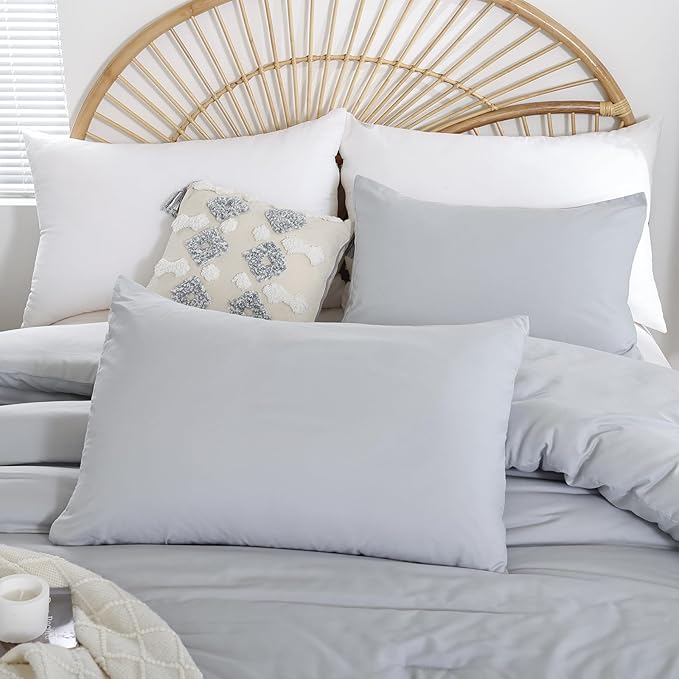Light Grey Comforter Set King Size - 3 Pieces Lightweight Grey Solid Bedding Set - All Season Fluffy Microfiber Bed Set (1 Comforter, 2 Pillowcases) - LeafyLoom