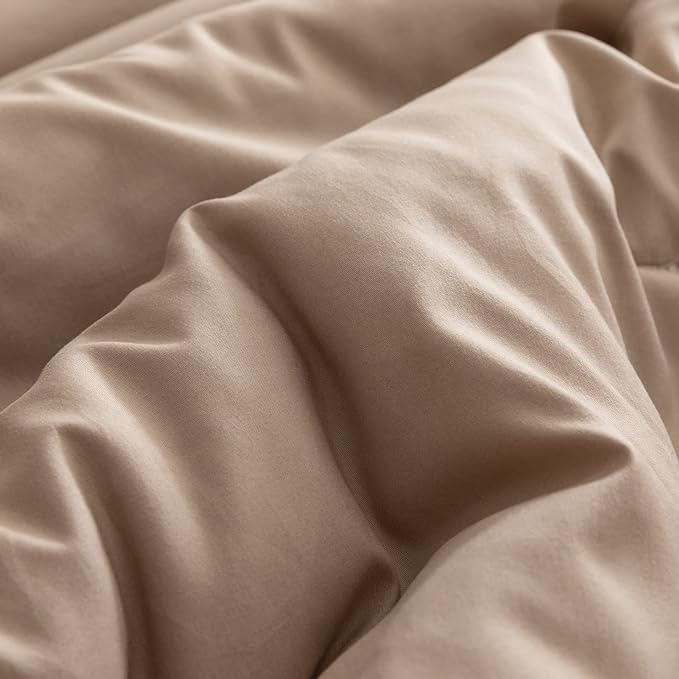 ROSGONIA Comforter Full Size for Girls Boys Teens Taupe Brown, 3pcs(1 Boho Tan Comforter & 2 Pillowcases), Lightweight Dorm Bedding All Season Bed Set - LeafyLoom