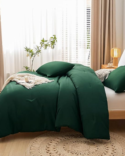 Comforter Set California King Size Dark Green 3 Pieces Boho Bed Comforter Sets Emerald Cal King Oversized Soft Lightweight Bedding Set for All Season (1 Comforter, 2 Pillowcases) - LeafyLoom