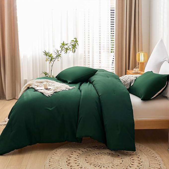 Comforter Set California King Size Dark Green 3 Pieces Boho Bed Comforter Sets Emerald Cal King Oversized Soft Lightweight Bedding Set for All Season (1 Comforter, 2 Pillowcases) - LeafyLoom