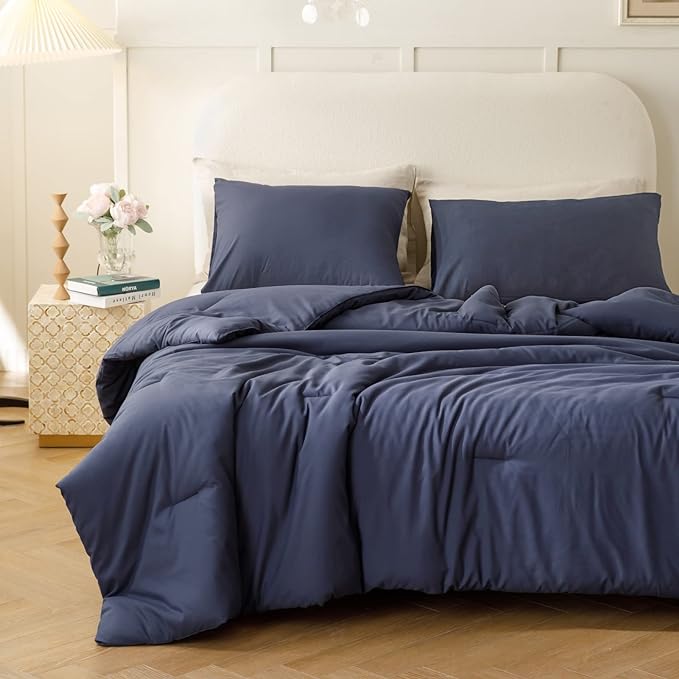 ROSGONIA Comforter Full Size for Boys Teen Girls Navy Blue, 3pcs (1 Blue Comforter & 2 Pillowcases), Lightweight Dorm Bedding Soft All Season Bed Set - LeafyLoom
