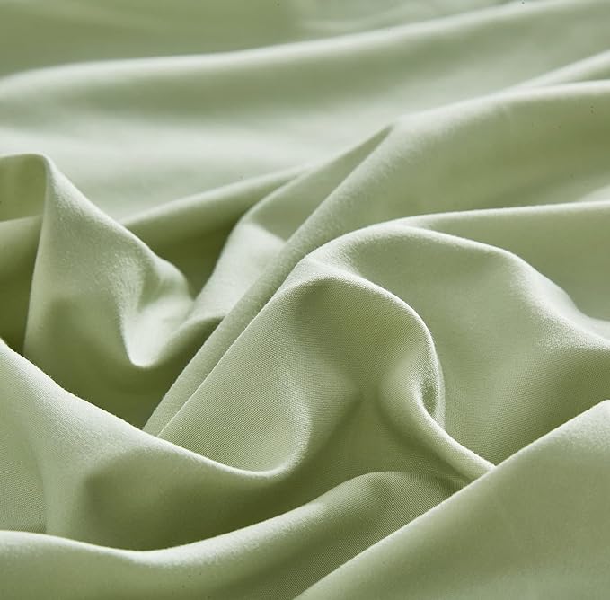 Light Green Comforter Set King Solid Sage Green Bedding Set Lightweight Women Soft Light Mint Green Blanket 3 PCs Durable Comforter Set King Men Breathable Sage Green Bed Comforter Set - LeafyLoom