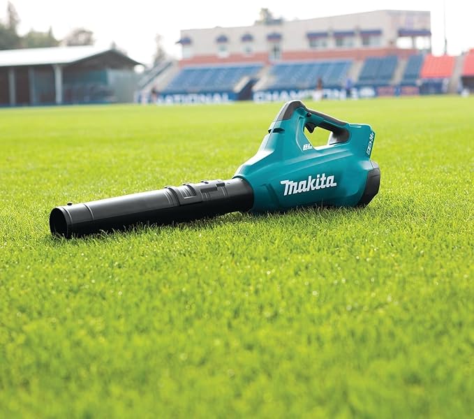 Makita XBU02Z 36V (18V X2) LXT® Brushless Blower, Tool Only - LeafyLoom