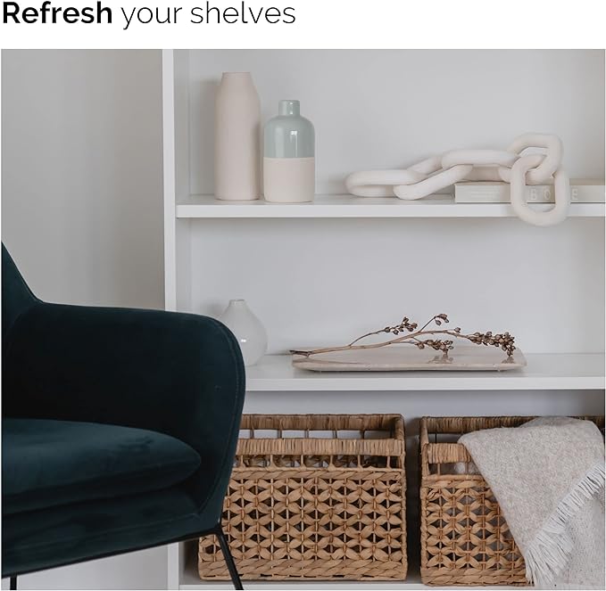Wood Chain Link Decor - Rustic White Washed Decorative Chain, Coffee Table Decor, Book Shelf Decor Accents, Made from Pine Wood, Bookshelf Decor,Boho, Country or Modern Home Décor for Shelves - LeafyLoom