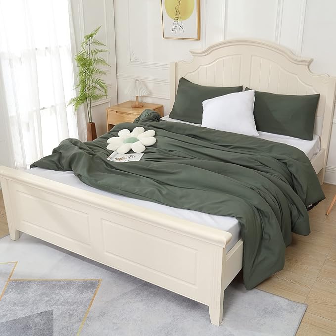 Emerald Green Comforter Twin Size, Modern Bedding Set for Girls/Women, Cute Soft & Lightweight Chic Microfiber Bed Sets, 2pc- 1 Comforter & 1 Pillowcase (66x90 Inches) - LeafyLoom