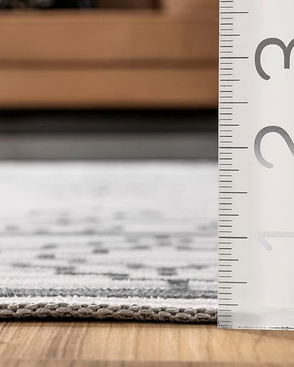 nuLOOM Bonny Diamond Striped Machine Washable Ultra Thin Area Rug, 4' x 6', Ivory - LeafyLoom