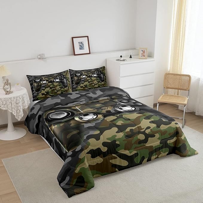 Feelyou Kids Gamer Comforter Set Camouflage Gaming Bedding Set for Boys Teens Green Black Camo Video Game Decor Comforter Gamer Console Quilt King Size Duvet Quilted 3Pcs Boys - LeafyLoom